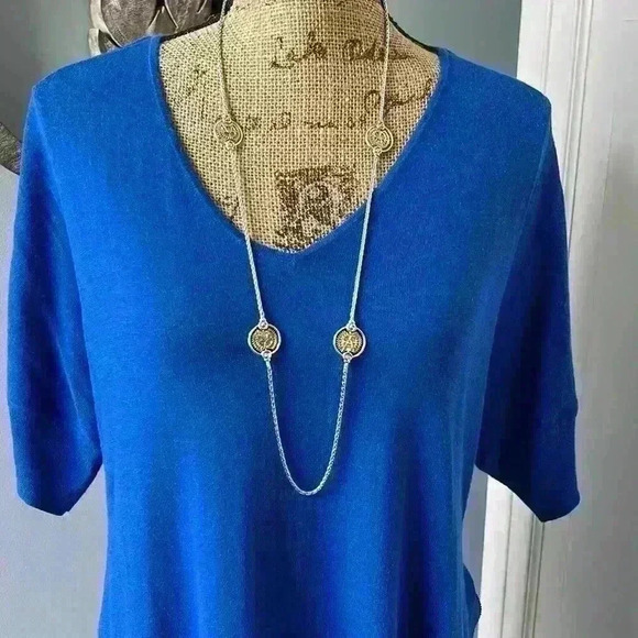 Chico’s Lightweight Layered Sweater, Size 2 (8-10), Like new - Picture 2 of 8